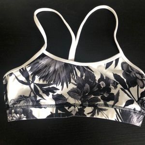 Vintage lululemon Flow Y Bra size 6